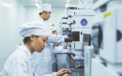 核心要素创新进入卫生健康服务过程与生产力的人和物要素结合